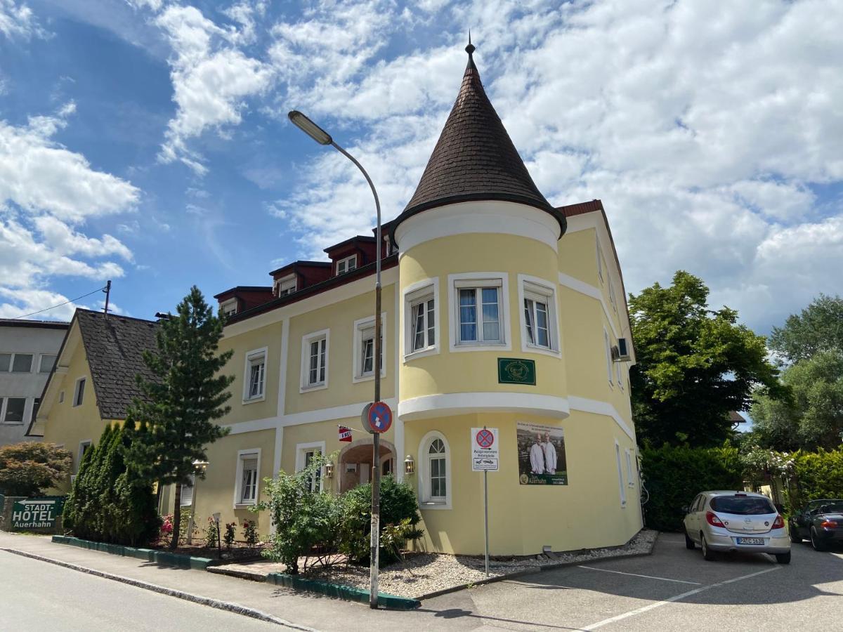 Gaestehaus Auerhahn Vöcklabruck Екстериор снимка