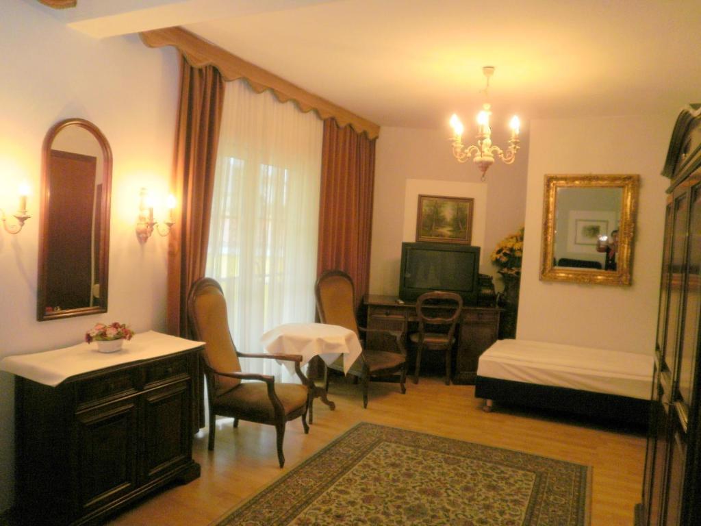 Gaestehaus Auerhahn Vöcklabruck Екстериор снимка